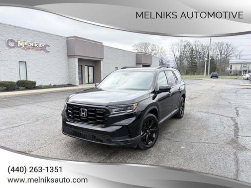 Black 2025 Honda Pilot Black Edition AWD 4dr SUV