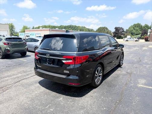 2024 Honda Odyssey Touring 4dr Mini Van