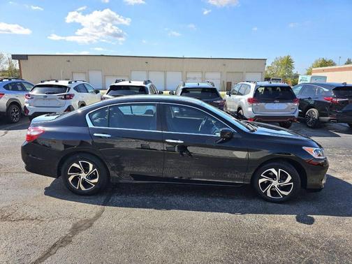 2017 Honda Accord LX 4dr Sedan CVT
