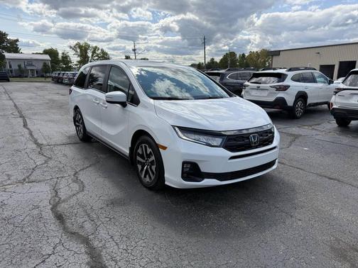 2025 Honda Odyssey EX L 4dr Mini Van