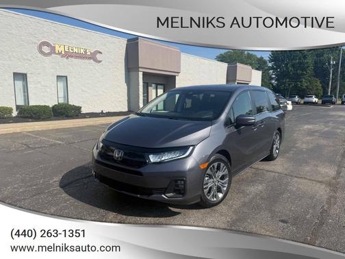 2025 Honda Odyssey Touring 4dr Mini Van