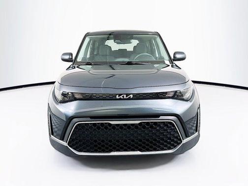 Gravity Gray 2025 Kia Soul LX