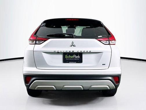 White Diamond 2025 Mitsubishi Eclipse Cross SE