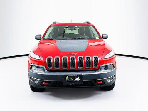Firecracker Red Clearcoat 2017 Jeep Cherokee Trailhawk