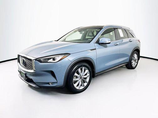 2022 INFINITI QX50 LUXE