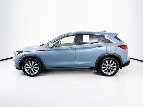 2022 INFINITI QX50 LUXE