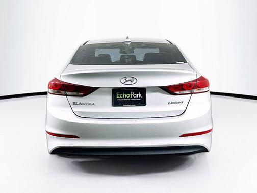 2017 Hyundai ELANTRA Limited