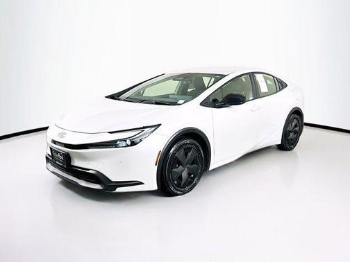 2024 Toyota Prius LE