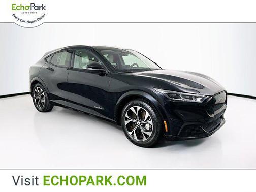 2022 Ford Mustang Mach-E Premium