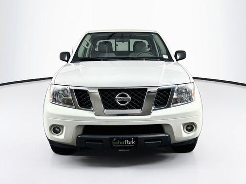 Glacier White 2019 Nissan Frontier SV