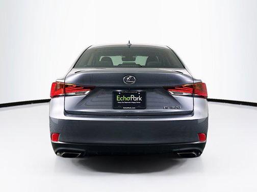 2018 Lexus IS 300 Base