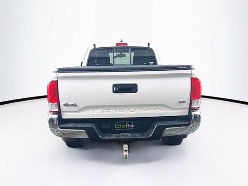 2016 Toyota Tacoma SR5