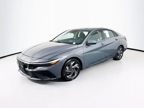 Ecotronic Gray 2025 Hyundai ELANTRA SEL