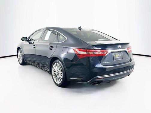 Midnight Black Metallic 2017 Toyota Avalon Limited