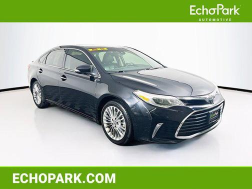 Midnight Black Metallic 2017 Toyota Avalon Limited