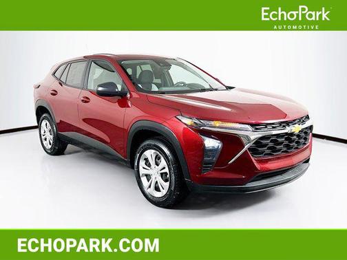 2025 Chevrolet Trax LS