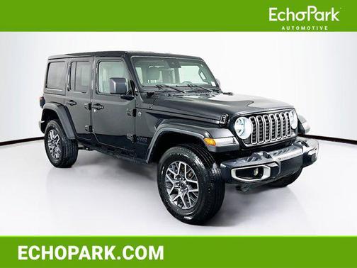 Black Clearcoat 2025 Jeep Wrangler Sahara
