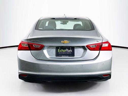 Sterling Gray Metallic 2024 Chevrolet Malibu LT
