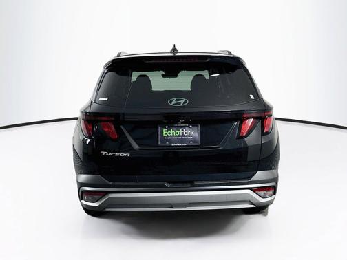 Phantom Black 2026 Hyundai TUCSON SEL