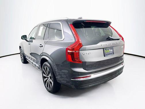 2024 Volvo XC90 Plus Bright Theme