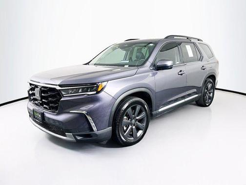 Modern Steel Metallic 2025 Honda Pilot Touring 8-Passenger