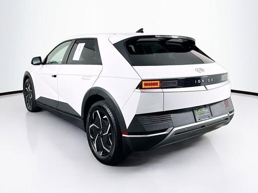 Atlas White 2024 Hyundai IONIQ 5 SEL