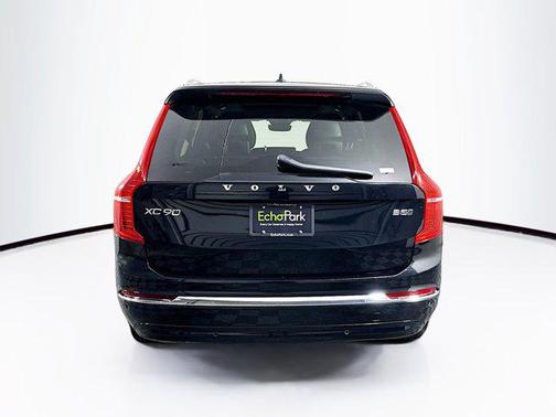 2025 Volvo XC90 Core
