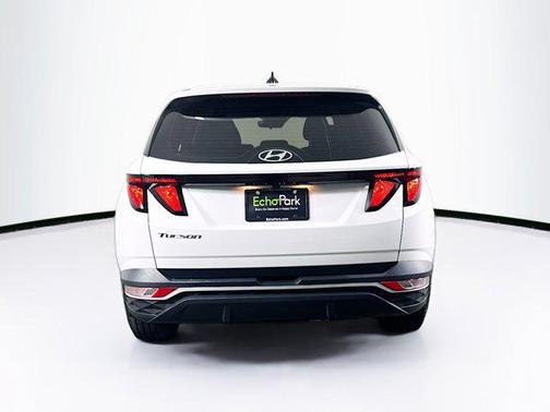 2022 Hyundai TUCSON SE