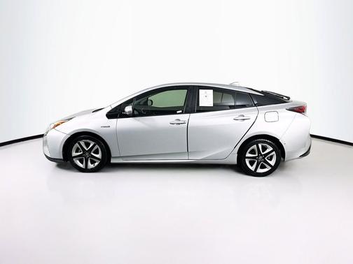 Classic Silver Metallic 2017 Toyota Prius Three Touring