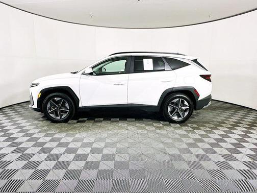 Serenity White Pearl 2025 Hyundai TUCSON SEL