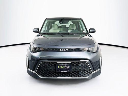 Gravity Gray 2025 Kia Soul LX