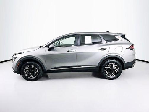 2025 Kia Sportage LX