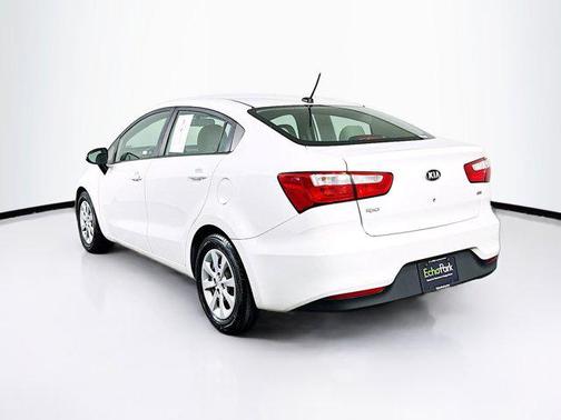 Clear White 2017 Kia Rio LX