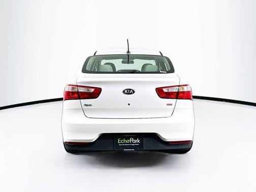 Clear White 2017 Kia Rio LX