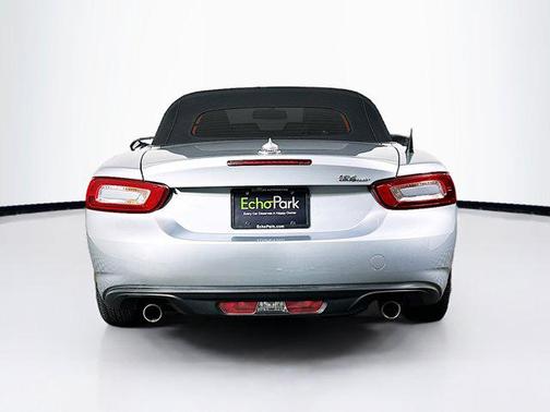 2020 FIAT 124 Spider Base
