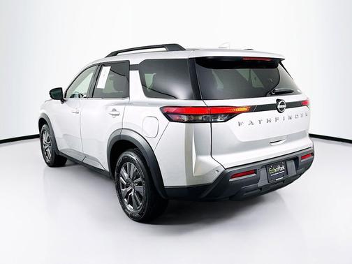 Brilliant Silver Metallic 2025 Nissan Pathfinder SV