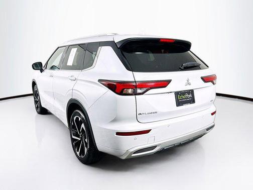 2024 Mitsubishi Outlander SEL