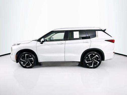 2024 Mitsubishi Outlander SEL