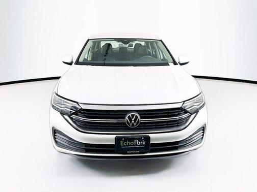 2024 Volkswagen Jetta 1.4T SE