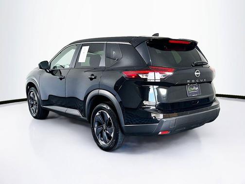 Super Black 2025 Nissan Rogue SV