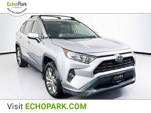 2019 Toyota RAV4 XLE Premium