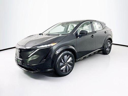 Black Diamond Pearl 2023 Nissan ARIYA EVOLVE+