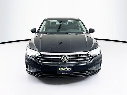 Black Uni 2020 Volkswagen Jetta 1.4T SE