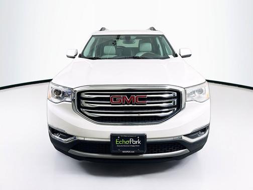 White Frost Tricoat 2018 GMC Acadia SLT-1
