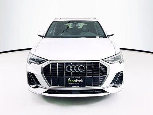 2024 Audi Q3 S line Premium