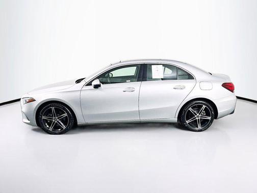 2022 Mercedes-Benz A-Class A 220