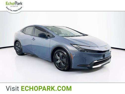 2025 Toyota Prius LE