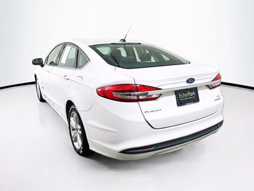 2018 Ford Fusion Hybrid SE