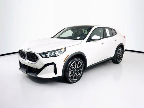 2025 BMW X2 xDrive28i