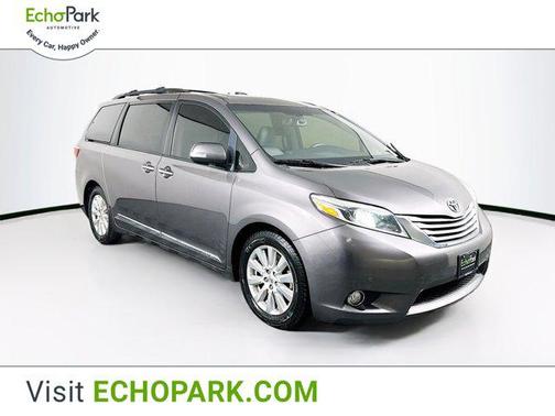2017 Toyota Sienna XLE